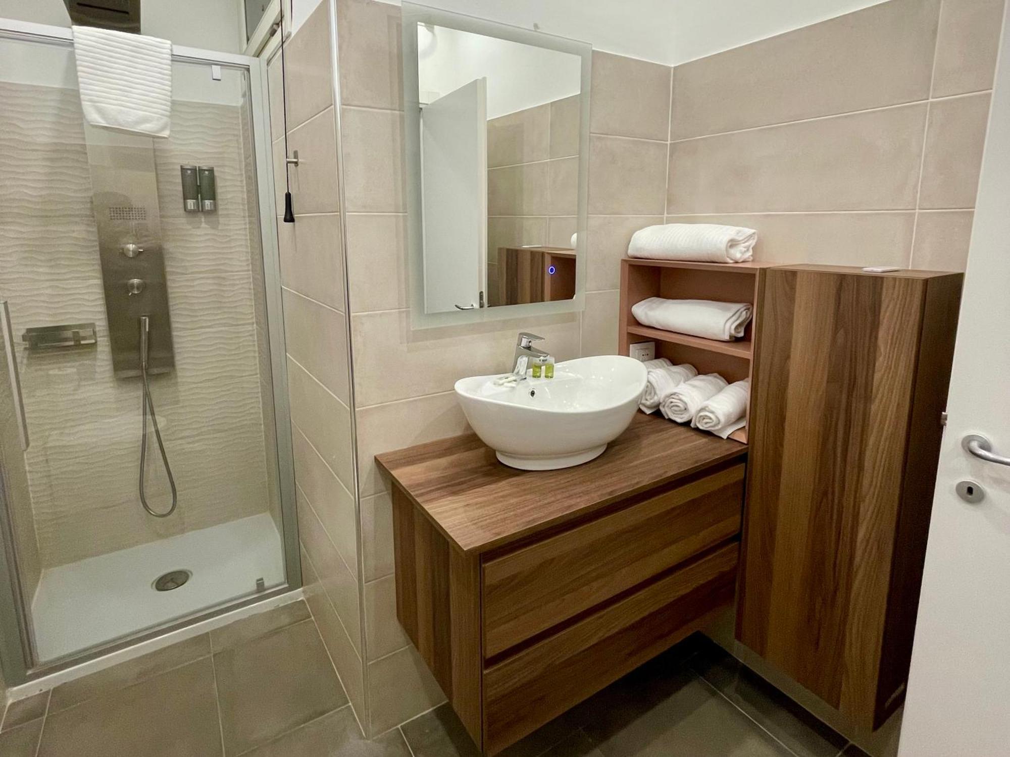 Sweet Rhome - A Due Passi Da San Pietro Rom Exterior foto